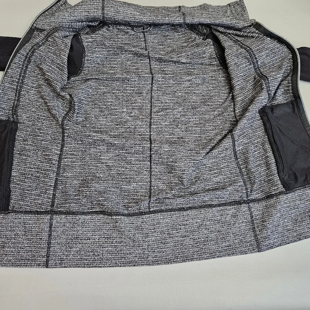 LULULEMON Daily‎ Yoga Jacket Coco Pique 4